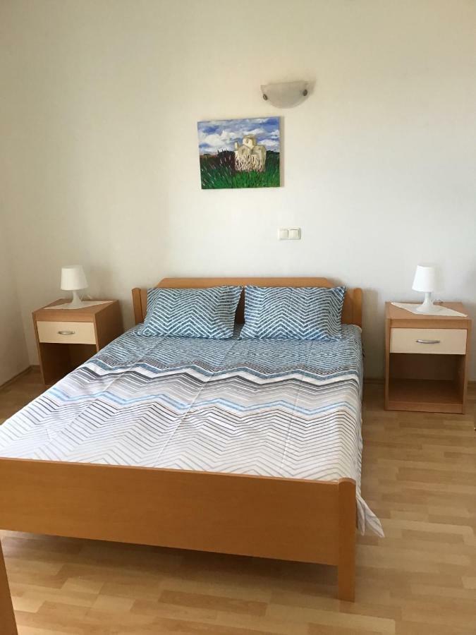 Paras Zečevo Zewnętrze zdjęcie