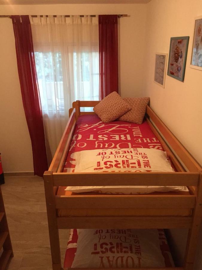 Paras Zečevo Zewnętrze zdjęcie