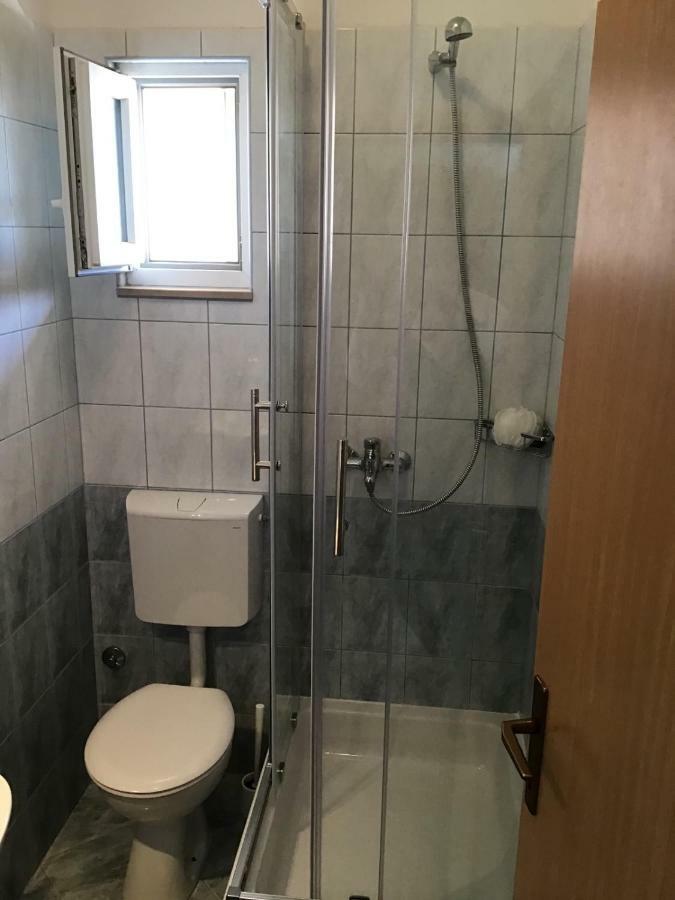 Paras Zečevo Zewnętrze zdjęcie